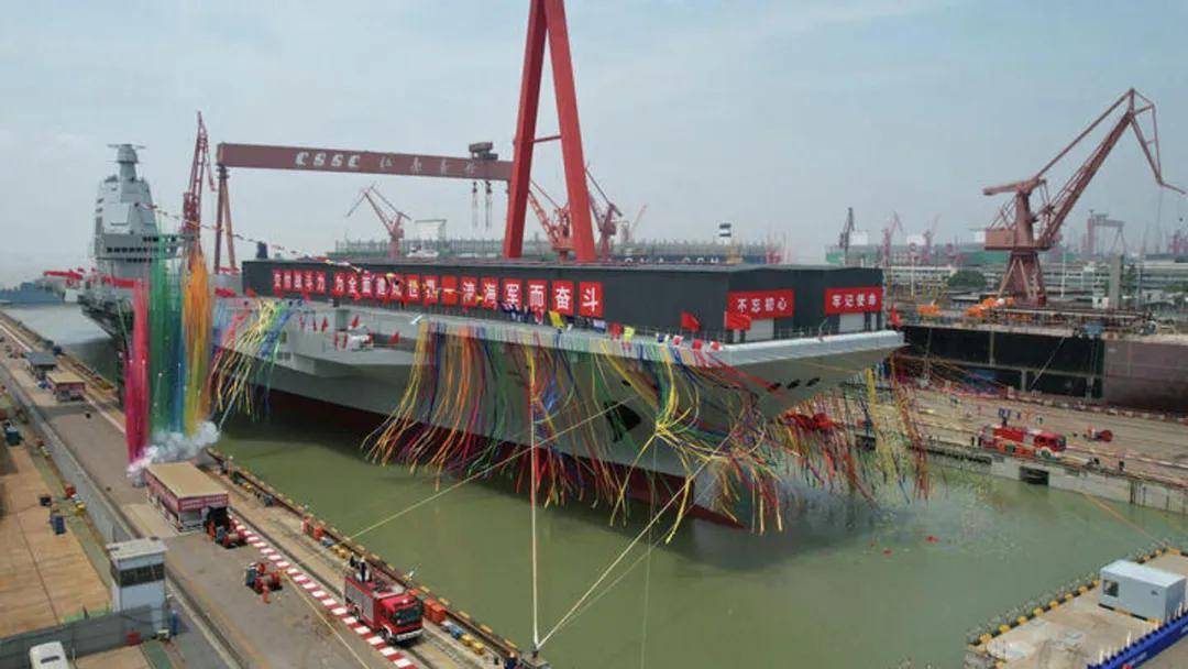 日本J3联赛_央视公开！美国双航母夹击中国辽宁舰日本J3联赛，歼-15挂弹起飞与美军狗斗