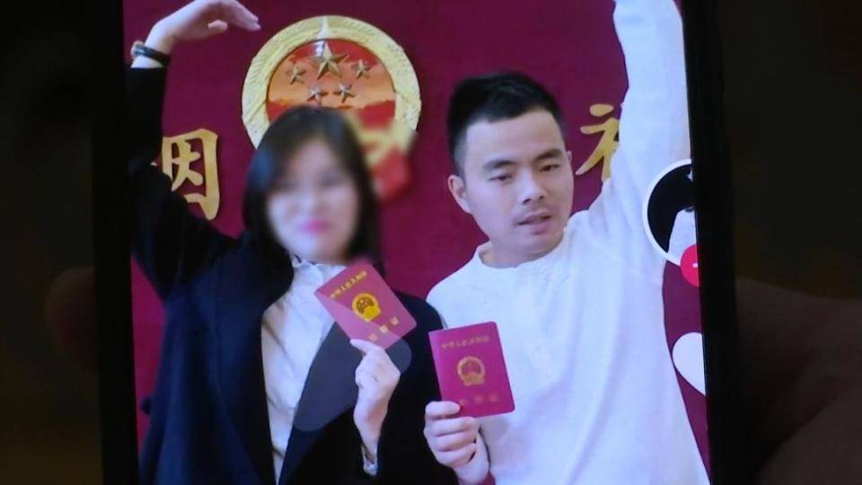 希腊超级联赛甲组_男子花30万讨老婆希腊超级联赛甲组,一个月不到人财两空!婚介所回怼记者:再拍我就对你不客气