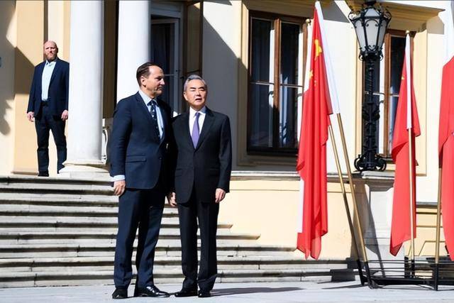 克罗地亚足球联赛_波兰承诺：确保中欧班列畅通！勒索中国一石三鸟克罗地亚足球联赛，我们如何破局？