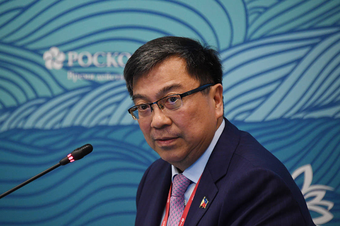 怎么申请皇冠信用網代理_菲律宾邀请普京访问怎么申请皇冠信用網代理，“已有4位菲总统访俄，俄方尚未回访”