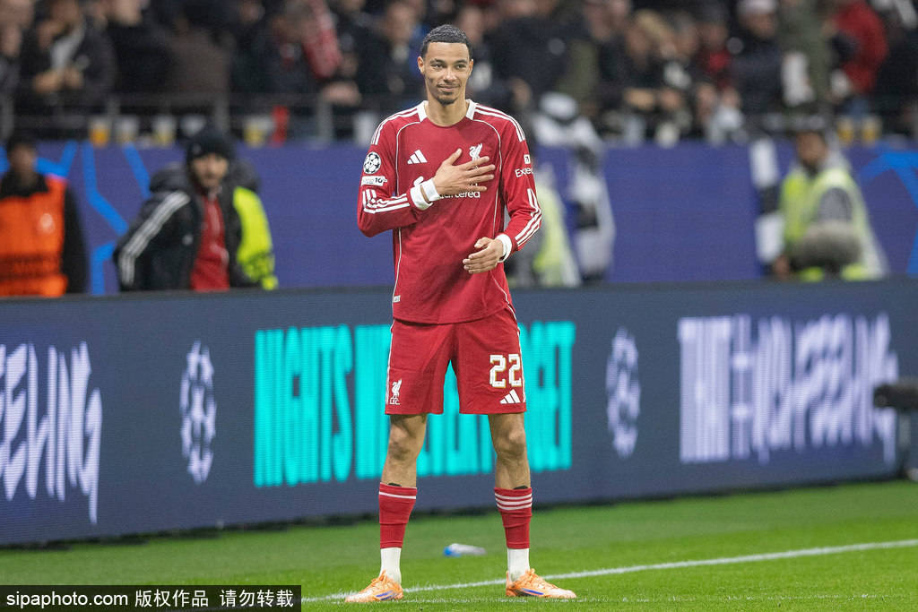 皇冠信用網开户_欧冠-埃基蒂克反戈维尔茨两助攻 利物浦5-1法兰克福止4连败