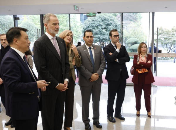 皇冠信用盘会员注册网址
_“什么自割咽喉皇冠信用盘会员注册网址
？西班牙就要做中国在欧洲最好的朋友”