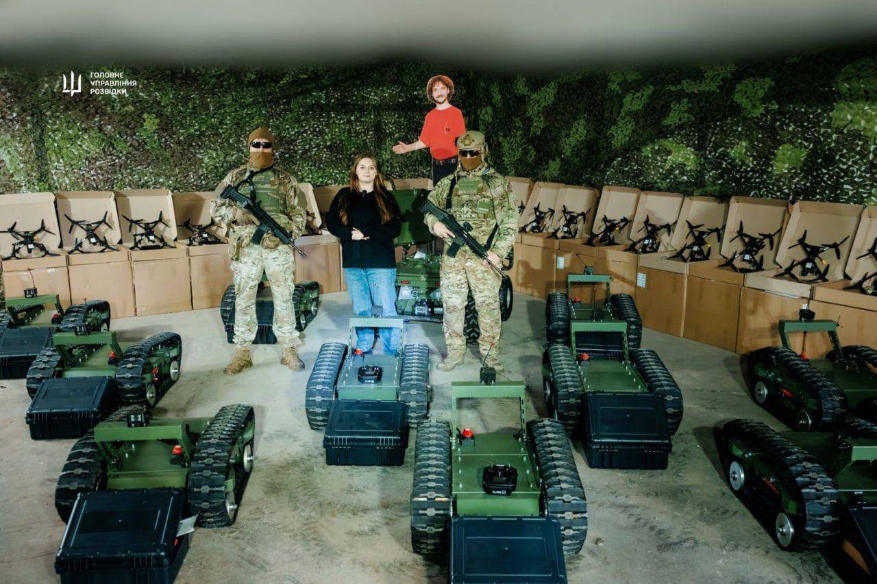 皇冠信用盘会员开户申请
_俄军这次大意了皇冠信用盘会员开户申请
,包饺子失败:机器人突入红军城,乌军一夜全跑了