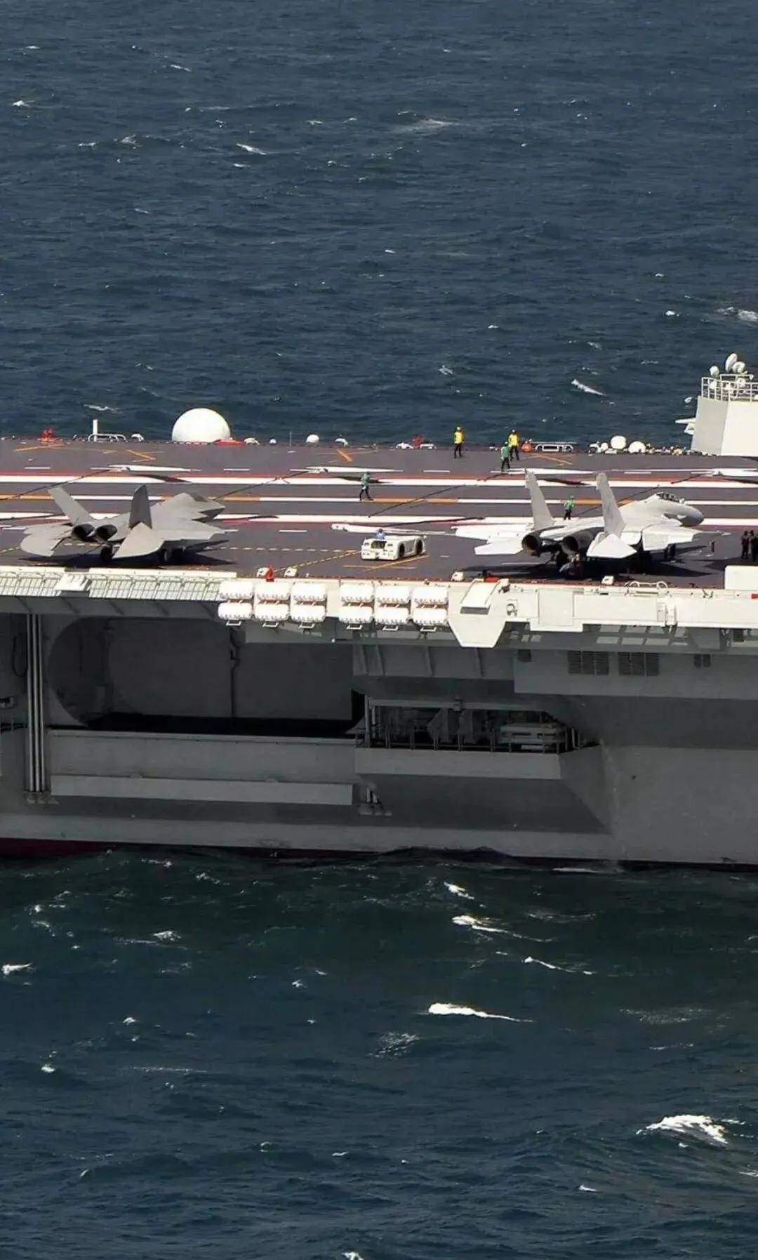 皇冠信用网会员
_“福建”舰惊现神秘设备：堂堂航空母舰皇冠信用网会员
，安装鱼雷发射管想干啥？