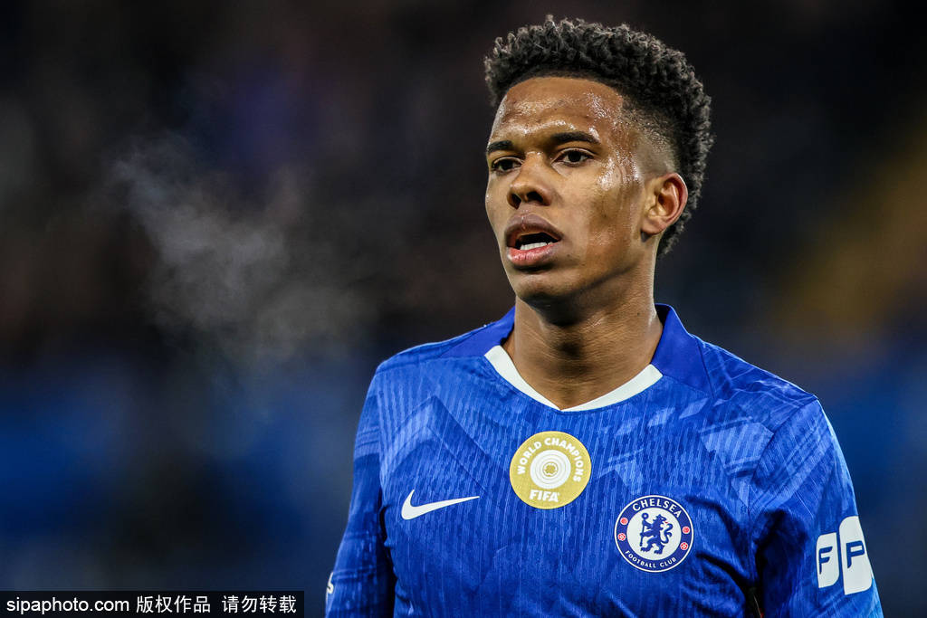 皇冠信用网代理登3
_欧冠-埃斯特旺德拉普进球 切尔西3-0擒巴萨豪取三连胜