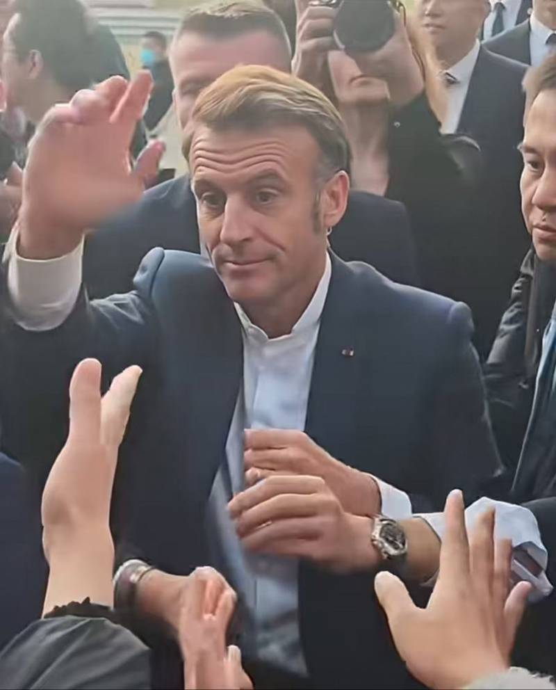 皇冠信用網账号
_马克龙发文感谢中方热情款待皇冠信用網账号
！都江堰和四川大学等行程受关注