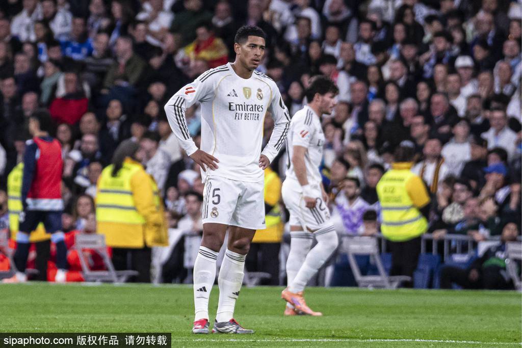 C罗确认2026世界杯后退役
_西甲-加西亚卡雷拉斯染红米利唐伤退 9人皇马0-2塞尔塔