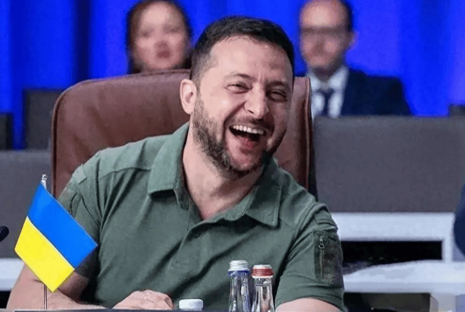 皇冠信用网在线申请
_被逼到墙角后皇冠信用网在线申请
,泽连斯基猛烈反击特朗普,一句话怼得西方集体失声!