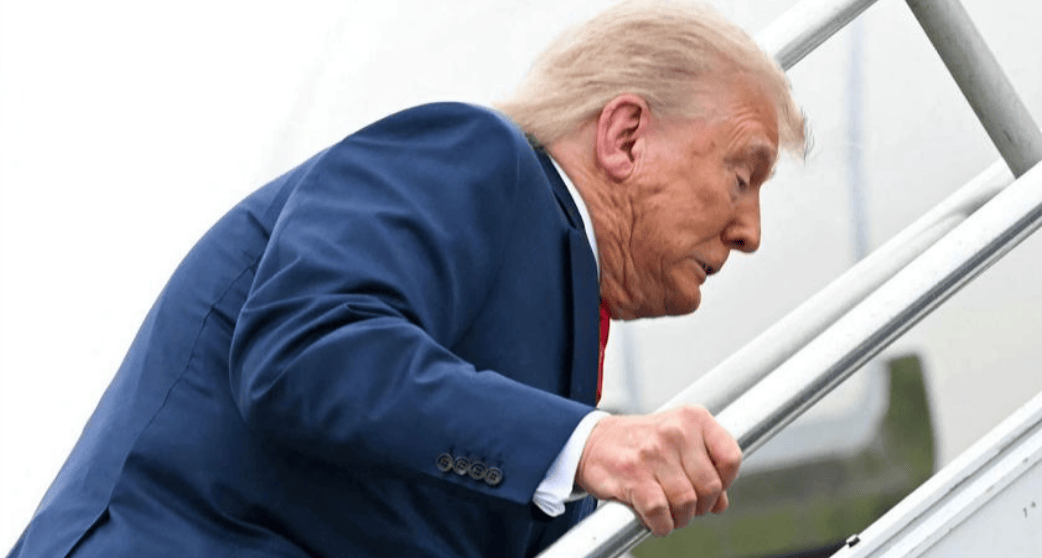 皇冠信用网在线申请
_被逼到墙角后皇冠信用网在线申请
,泽连斯基猛烈反击特朗普,一句话怼得西方集体失声!