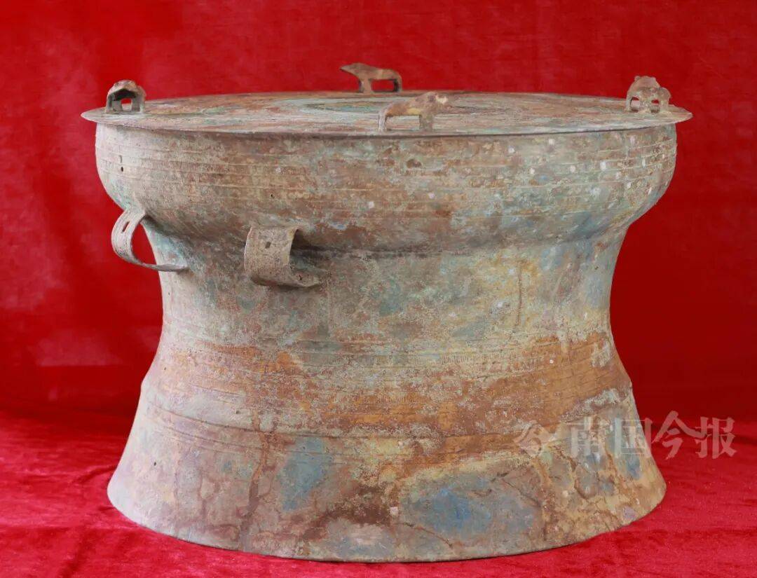 皇冠信用登2代理
_柳州钓鱼阿叔竹林挖蚯蚓皇冠信用登2代理
,竟挖出千年前的“大宝贝”!